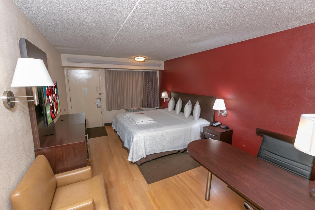 Red Roof Inn Plus+ Atlanta - Buckhead Druid Hills Exterior foto